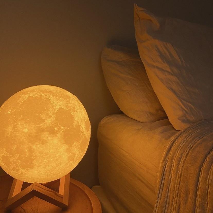 Universe Light™ Original Moon Lamp