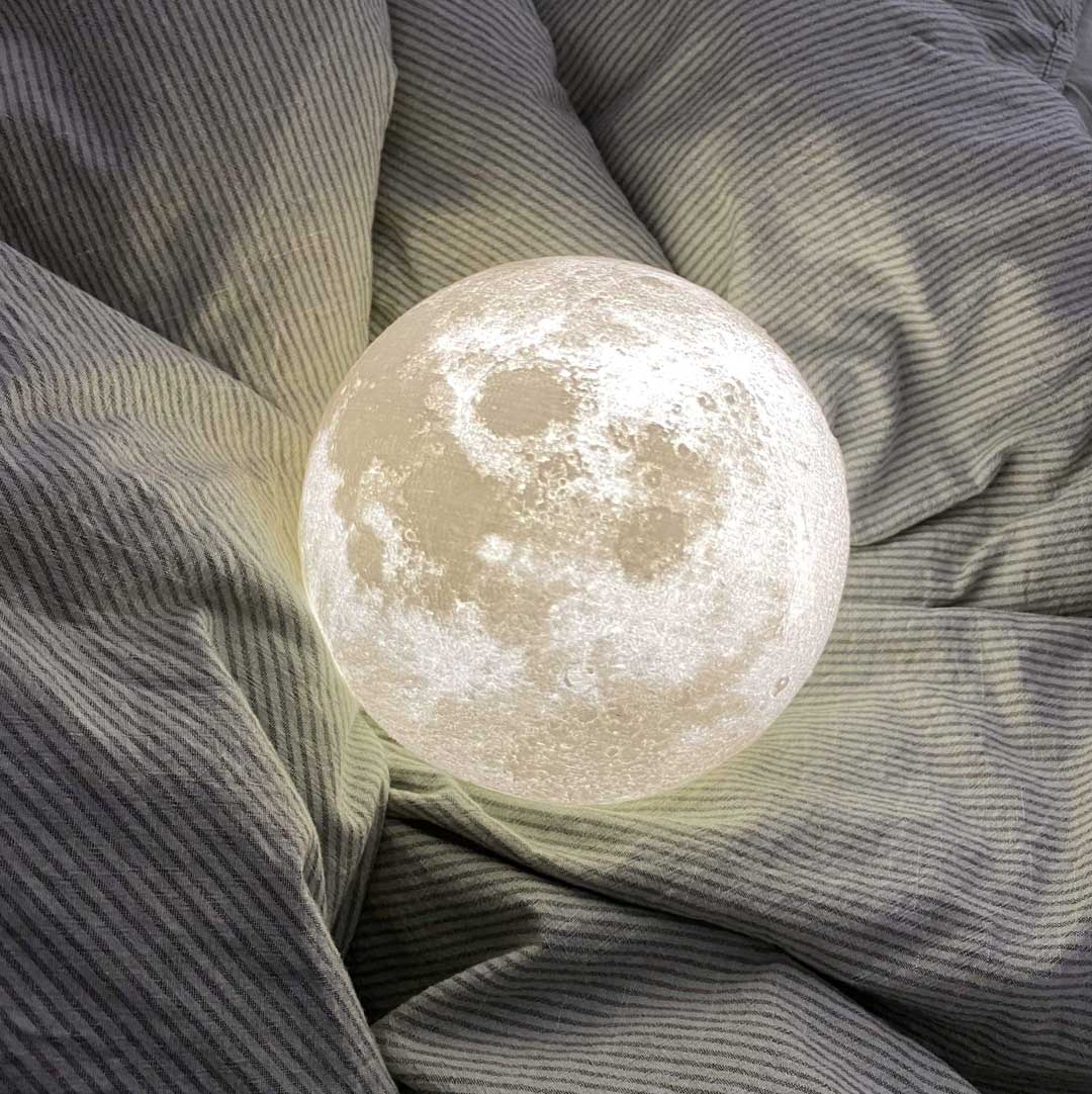 Universe Light™ Original Moon Lamp